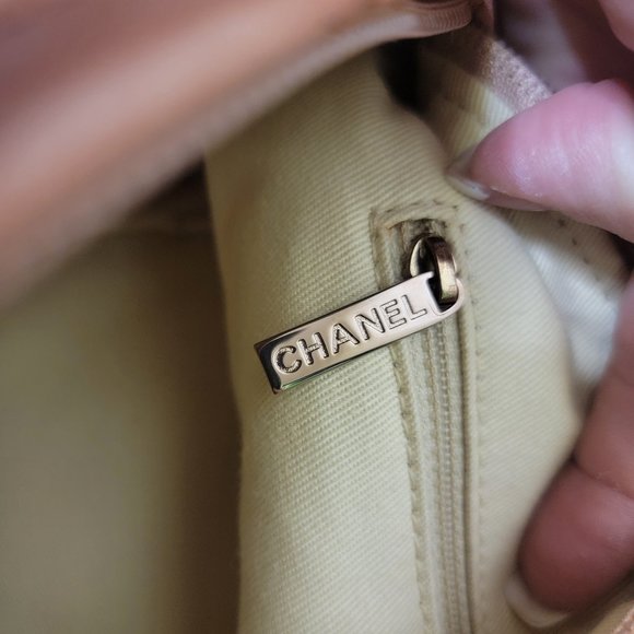 CHANEL Cloudy Bundle Quilted Burnt Orange Hobo Bag - Picture 13 of 13